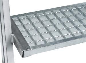 Aluminium-Podestleiter, einseitig begehbar, mit Rollen und Griff, Ausführung Stahl-Gitterrost, 6 Stufen Aluminium-Podestleiter, einseitig begehbar, mit Rollen und Griff, Ausführung Stahl-Gitterrost, 6 Stufen