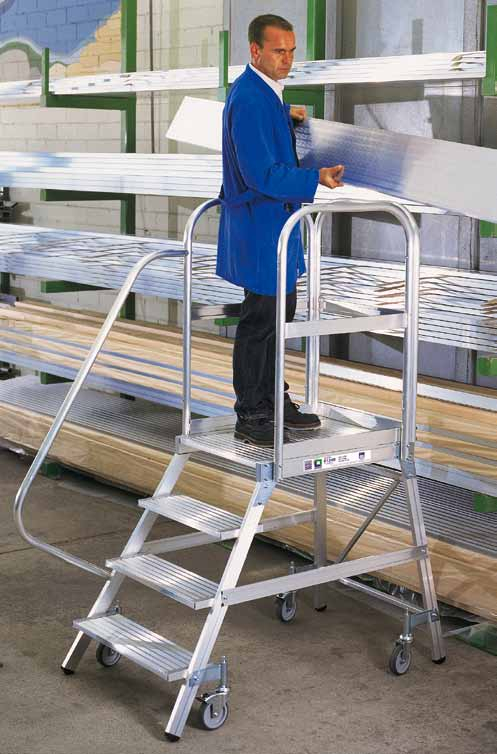 Handlauf am Aufstieg - 3-stufig inkl. Plattform, silber, G-50114 Handlauf am Aufstieg - 3-stufig inkl. Plattform, silber