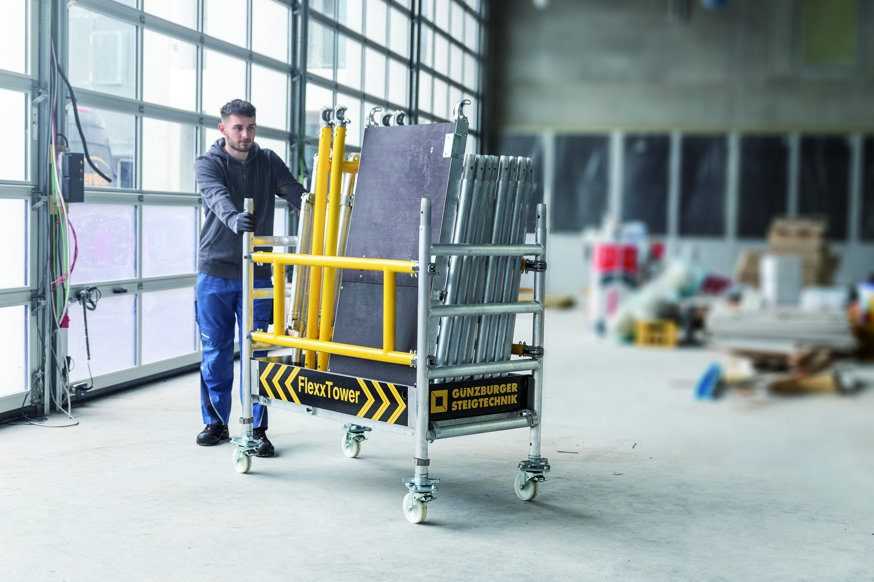 leichter Transport Flexx Tower SG, Standhöhe 2,10 m