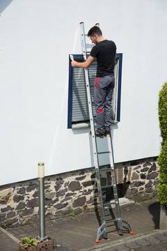 MONTO Tribilo Vielzweckleiter 3x9 Sprossen