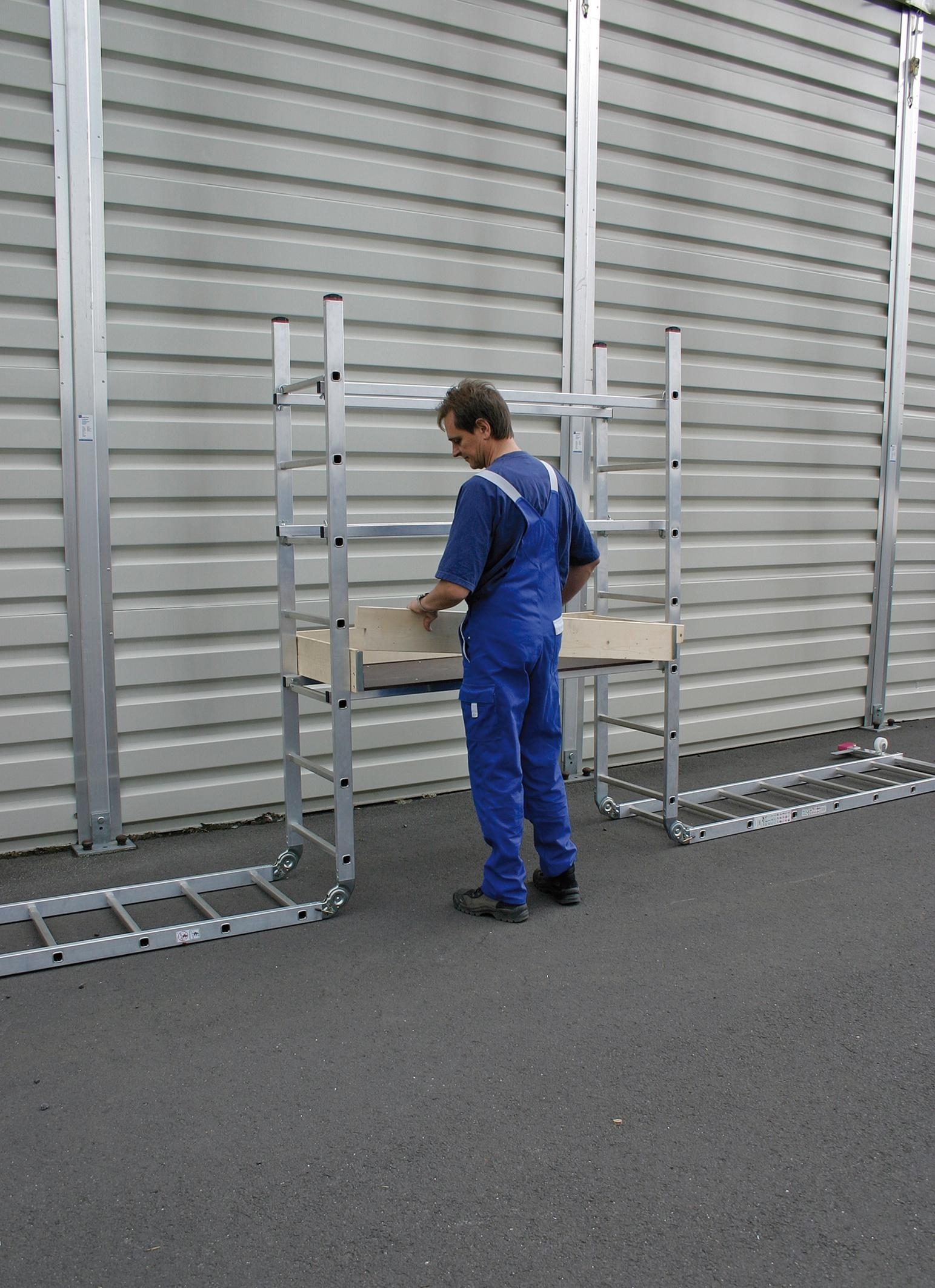 Corda Gelenkgerüst Standhöhe 2,85 m - Aktion (Fassadengerüst) Corda Gelenkgerüst Standhöhe 2,85 m