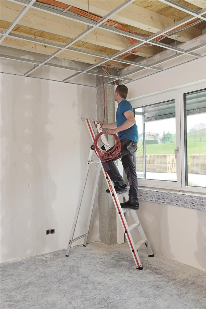 Stufenstehleiter mit Plattform, einseitig begehbar - 7 Stufen