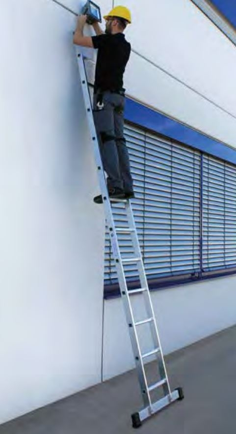 Anlegeleiter mit Standard-Traverse Sprossen-Anlegeleiter mit Standard-Traverse - 12 Sprossen