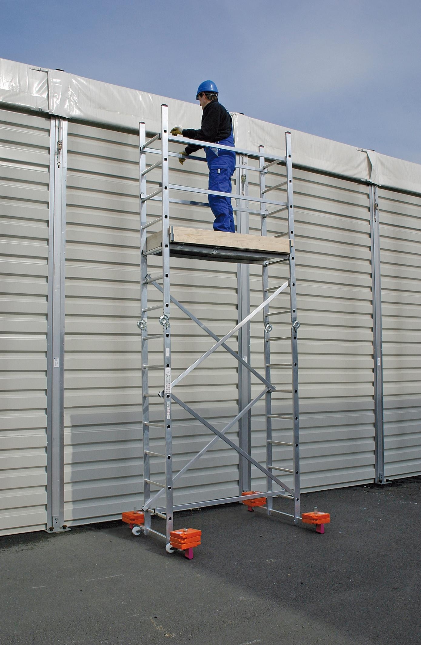 Corda Gelenkgerüst Standhöhe 2,85 m - Aktion (Fassadengerüst) Corda Gelenkgerüst Standhöhe 2,85 m