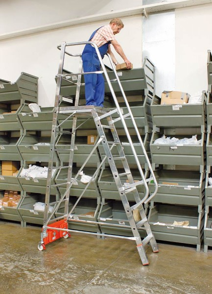 Podestleiter Vario kompakt 5 Stufen