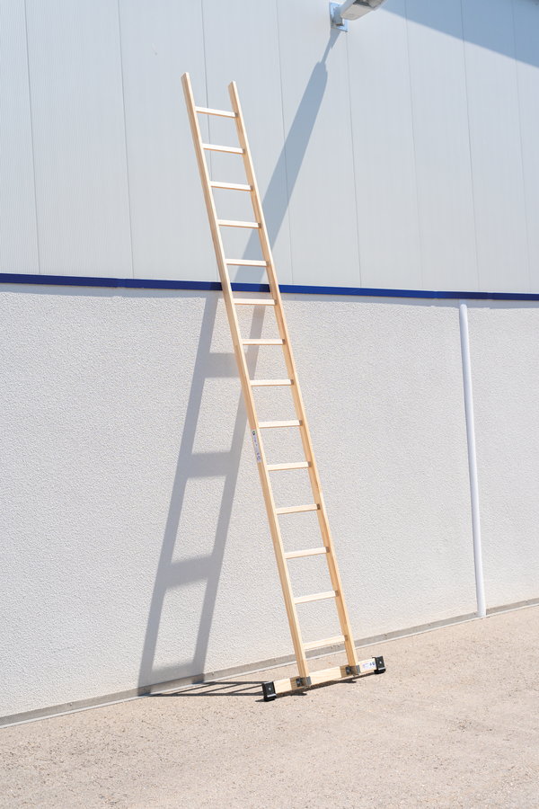 Sprossen-Anlegeleiter Holz mit Standard-Traverse, 12 Sprossen Sprossen-Anlegeleiter Holz mit Standard-Traverse, 12 Sprossen