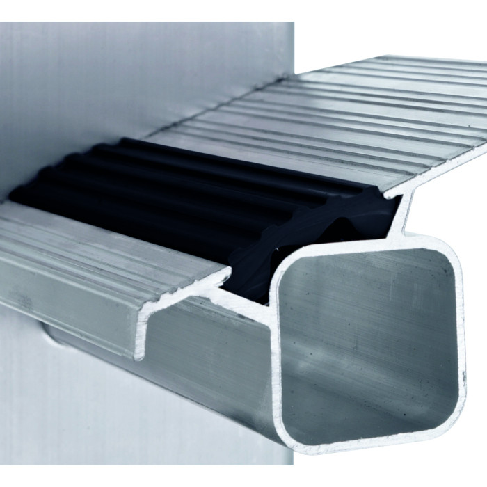 Everest Plus 2E, Gebördelte Stufen-Schiebeleiter 2-teilig, 2x8 Stufen Everest Plus 2E, Gebördelte Stufen-Schiebeleiter 2-teilig, 2x8 Stufen