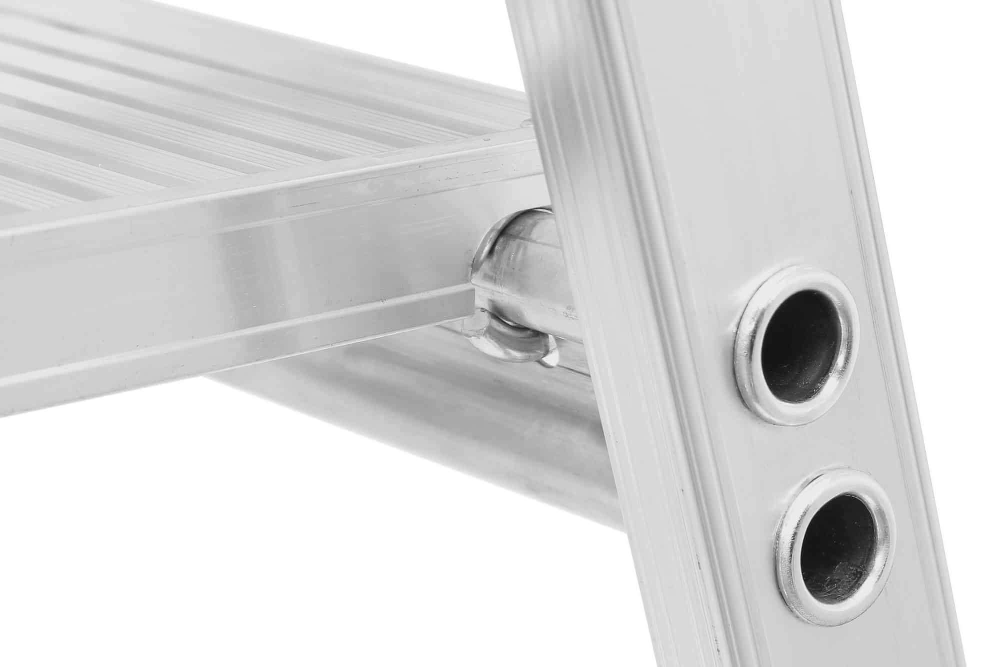 Stufenstehleiter mit Plattform und Rollen, einseitig begehbar - 6 Stufen