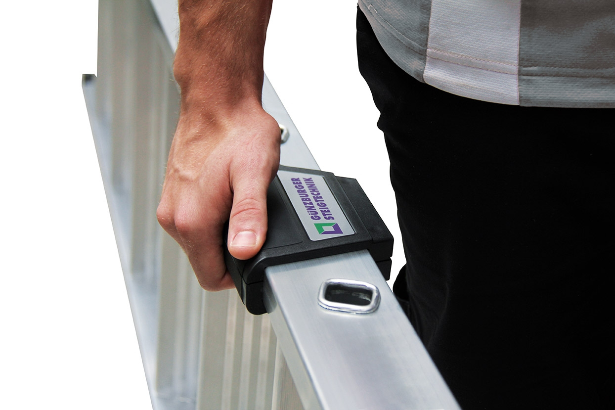 ergo-pad Griffzone Stufen-Anlegeleiter mit Standard-Traverse 16 Stufen
